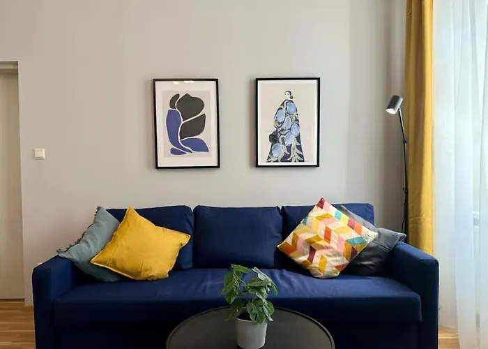 5 Bedroom I Winter Garden I Near Metro فيينا