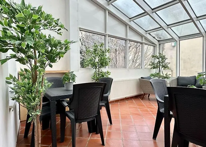 شقة 5 Bedroom I Winter Garden I Near Metro